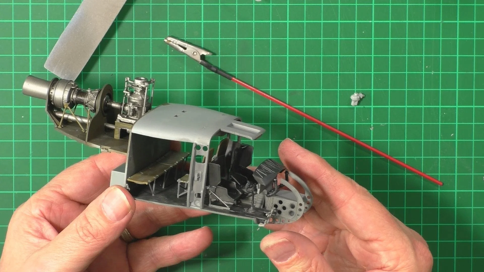 Trumpeter 1/35 UH-1B Huey — Flory Models